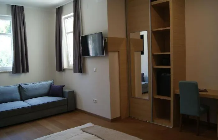 Hotel Emilia (adults Only)