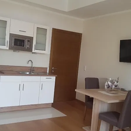 Emilia (adults Only) Otel