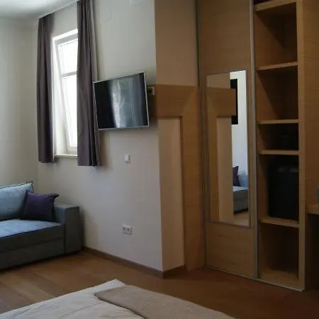 Otel Emilia (adults Only)