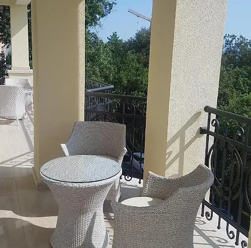 Emilia (adults Only) Hotel *