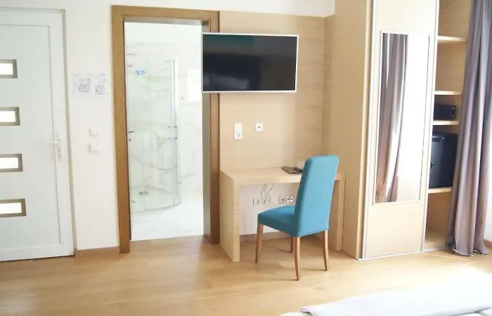 Emilia (adults Only) Hotel